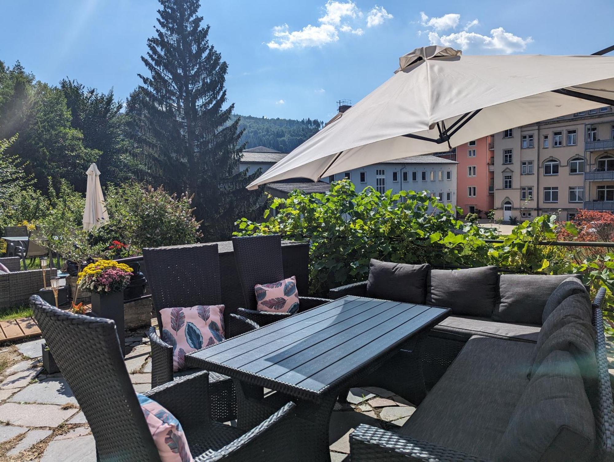 Ferienwohnung Zi2 - Urlaubsmagie - Whirlpool, Sauna Und Garten Sebnitz Exterior foto
