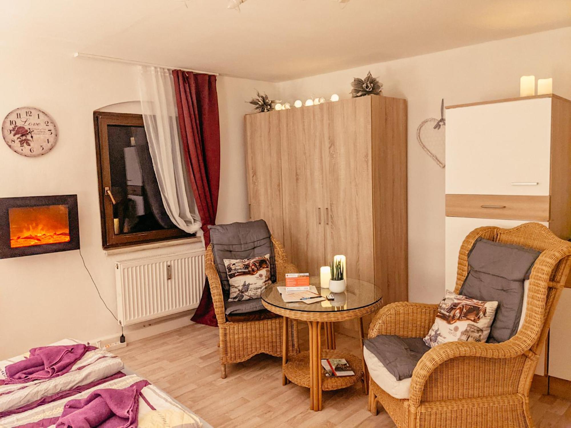 Ferienwohnung Zi2 - Urlaubsmagie - Whirlpool, Sauna Und Garten Sebnitz Exterior foto