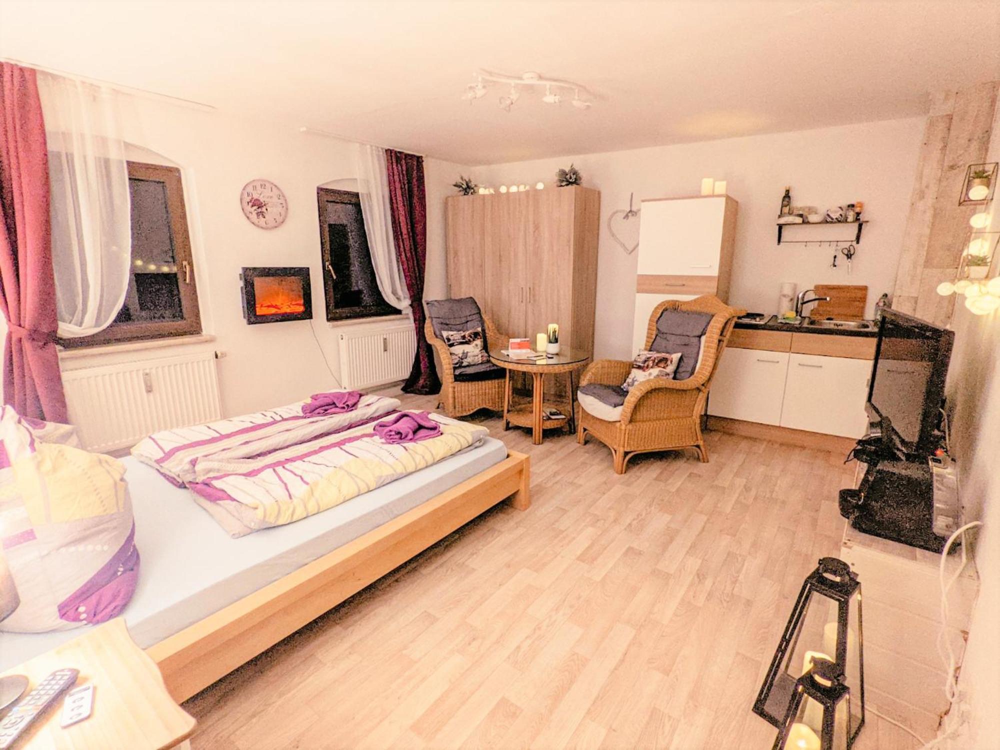 Ferienwohnung Zi2 - Urlaubsmagie - Whirlpool, Sauna Und Garten Sebnitz Exterior foto